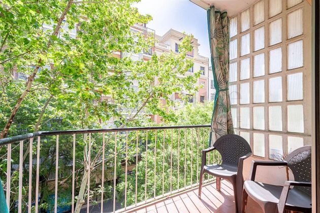 Foto 1 de Pis en venda a La Sagrada Família de 4 habitacions amb terrassa i balcó