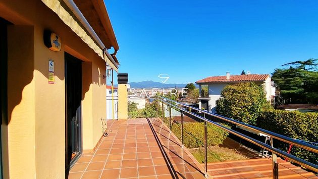 Foto 2 de Venta de casa en Montilivi - Palau de 4 habitaciones con terraza y piscina