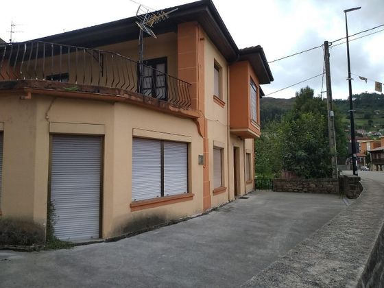 Foto 1 de Xalet en venda a avenida Cantabria de 6 habitacions amb terrassa i garatge