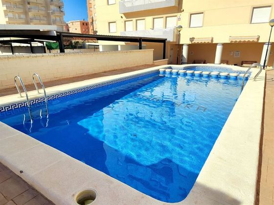 Foto 2 de Venta de piso en Piles de 2 habitaciones con terraza y piscina