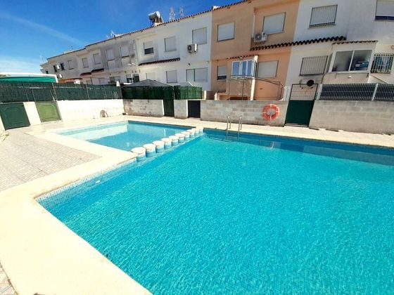 Foto 1 de Casa en venda a Daimús de 5 habitacions amb terrassa i piscina