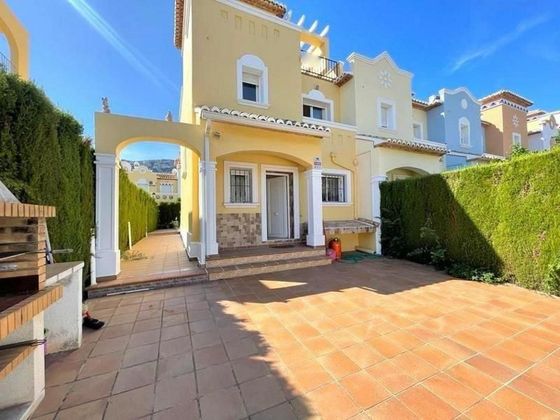Foto 1 de Casa adossada en venda a La Pedrera-Vessanes de 3 habitacions amb terrassa i piscina