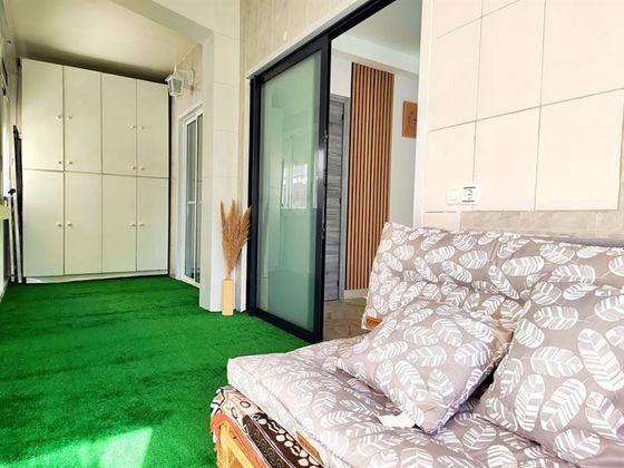 Foto 1 de Pis en venda a Piles de 2 habitacions amb terrassa i garatge
