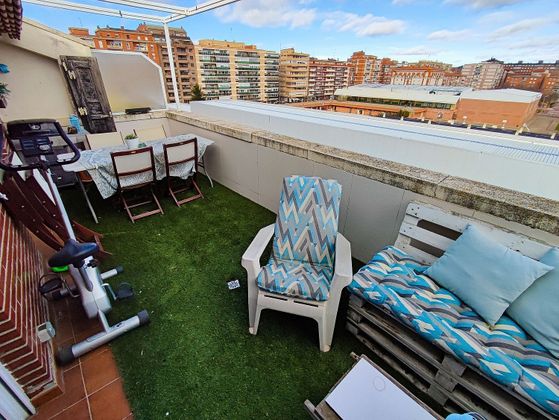 Foto 2 de Àtic en venda a Campo de la Juventud de 3 habitacions amb terrassa i garatge