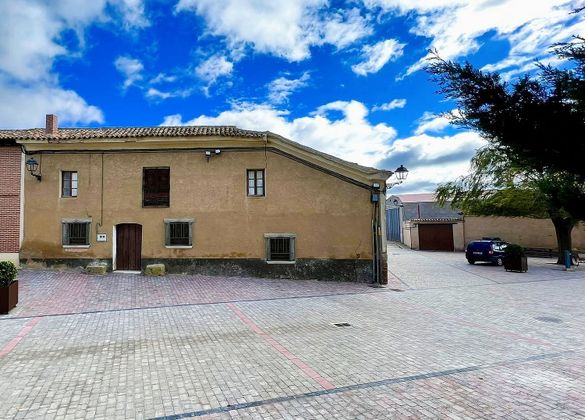 Foto 2 de Venta de casa en Pedraza de Campos de 6 habitaciones con terraza y garaje