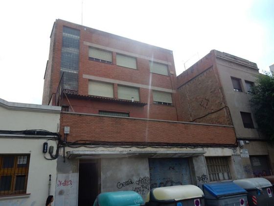 Foto 1 de Edificio en venta en Centre - Hospitalet de Llobregat, L´ con ascensor