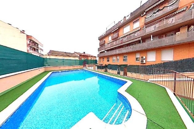 Foto 1 de Venta de casa en Fonts dels Capellans - Viladordis de 3 habitaciones con terraza y piscina