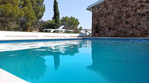 Foto 2 de Xalet en venda a Illana de 4 habitacions amb terrassa i piscina