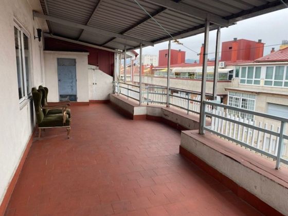 Foto 2 de Venta de piso en Centro - Ourense de 4 habitaciones con terraza y calefacción