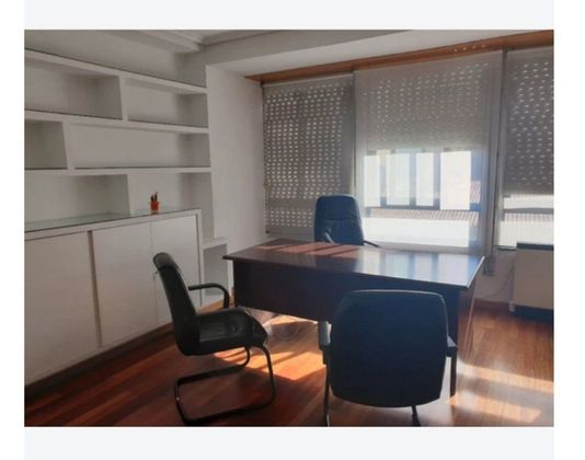 Foto 1 de Alquiler de oficina en Centro - Ourense con calefacción