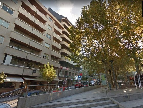 Foto 1 de Venta de piso en Centro - Ourense de 4 habitaciones con garaje y ascensor