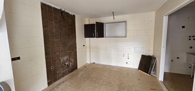 Foto 2 de Casa en venda a Senyera de 3 habitacions amb garatge