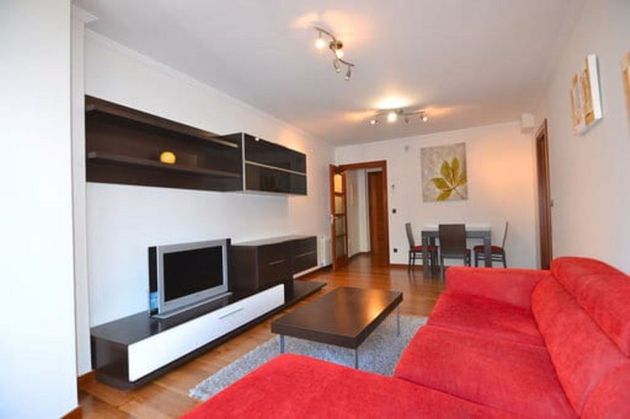 Foto 2 de Pis en venda a Praza España - Casablanca de 2 habitacions amb garatge i ascensor