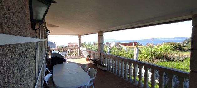 Foto 2 de Casa en venda a Coruxo - Oia - Saiáns de 6 habitacions amb terrassa i garatge