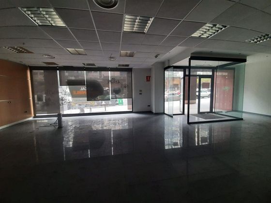 Foto 2 de Alquiler de local en Alcabre - Navia - Comesaña de 212 m²