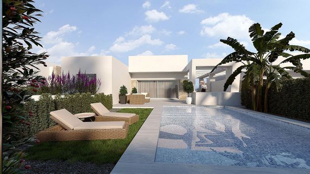 Foto 2 de Xalet en venda a Algorfa de 3 habitacions amb terrassa i piscina