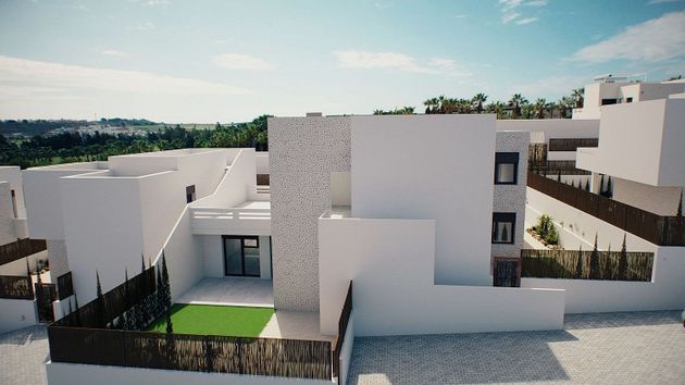 Foto 2 de Piso en venta en Algorfa de 2 habitaciones con terraza y piscina