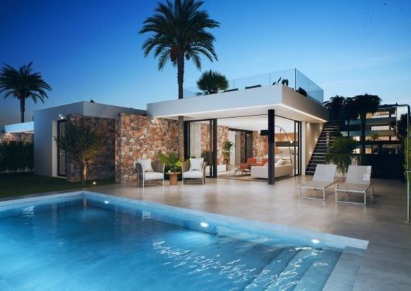 Foto 2 de Casa en venda a Torres de Cotillas (Las) de 3 habitacions amb terrassa i piscina