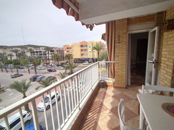 Foto 2 de Pis en venda a Las Viñas de 3 habitacions amb terrassa i balcó