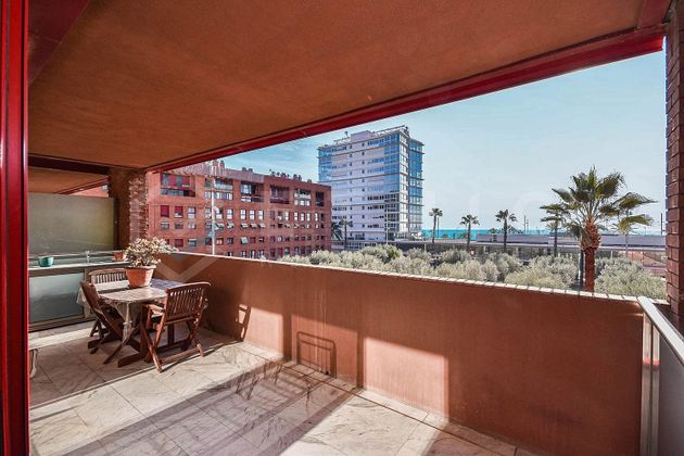 Foto 1 de Pis en venda a Diagonal Mar i el Front Marítim del Poblenou de 3 habitacions amb terrassa i balcó