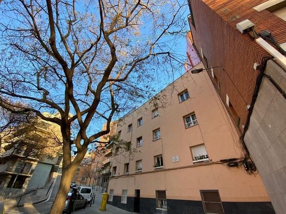 Foto 2 de Edifici en venda a calle De Rossell de 665 m²