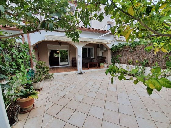 Foto 2 de Casa en venda a Els Grecs - Mas Oliva de 4 habitacions amb terrassa i garatge