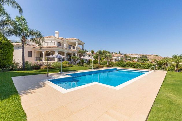 Foto 1 de Casa en venda a Paraíso - Atalaya- Benamara de 11 habitacions amb terrassa i piscina