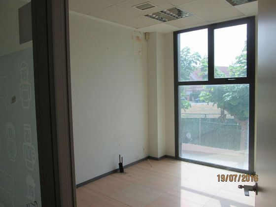 Foto 2 de Oficina en alquiler en vía De la Plata de 227 m²