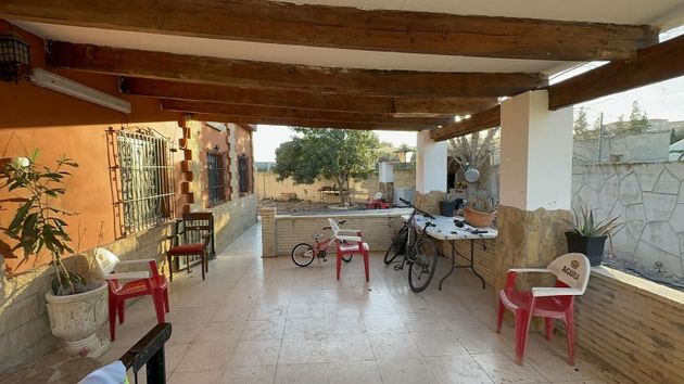 Foto 2 de Venta de casa en Villafranqueza de 5 habitaciones con terraza y piscina