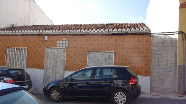 Foto 1 de Casa adossada en venda a calle Monjas de 4 habitacions i 207 m²