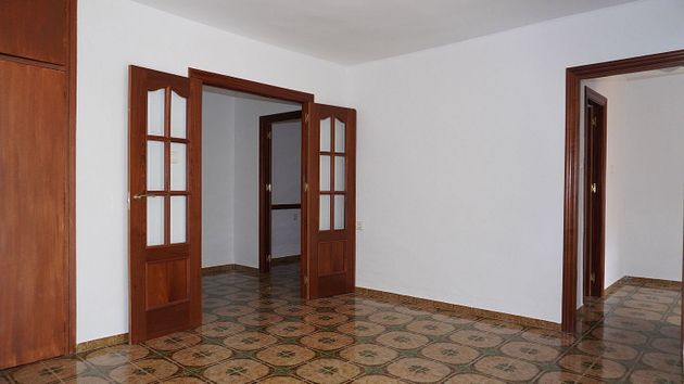 Foto 1 de Piso en venta en Motril pueblo de 3 habitaciones con aire acondicionado y ascensor