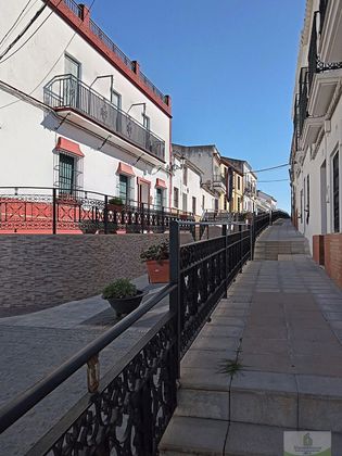 Foto 1 de Venta de casa adosada en Aznalcázar de 4 habitaciones con garaje y balcón