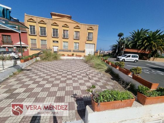 Foto 2 de Casa en venda a calle Barroso de 1 habitació amb terrassa