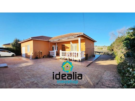 Foto 1 de Casa en venda a Colmenar de Oreja de 3 habitacions amb terrassa i garatge
