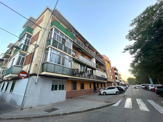 Foto 1 de Pis en venda a San José - Buenos Aires de 3 habitacions amb balcó i calefacció