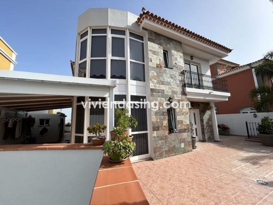 Foto 1 de Xalet en venda a calle Santa Úrsula de 7 habitacions amb terrassa i garatge