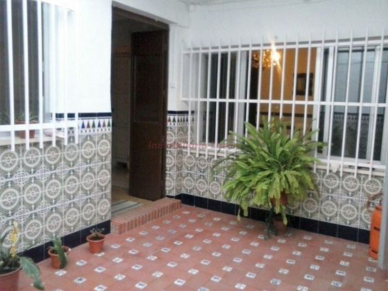 Foto 2 de Venta de piso en Roda de Andalucía (La) de 5 habitaciones con terraza y balcón