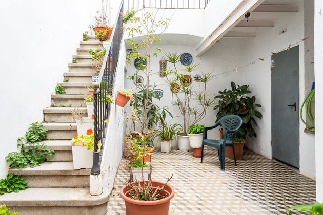 Foto 1 de Chalet en venta en Premià de Mar de 4 habitaciones con terraza y balcón