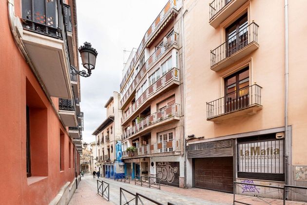 Foto 2 de Pis en venda a calle San Matías de 3 habitacions amb terrassa i aire acondicionat