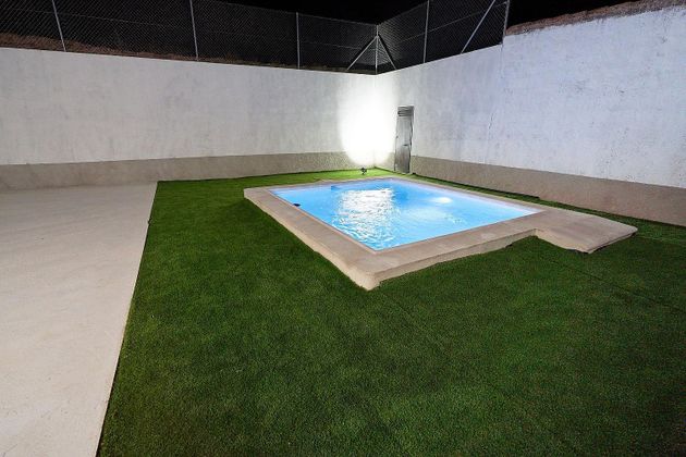 Foto 1 de Casa en venda a Benamaurel de 5 habitacions amb piscina