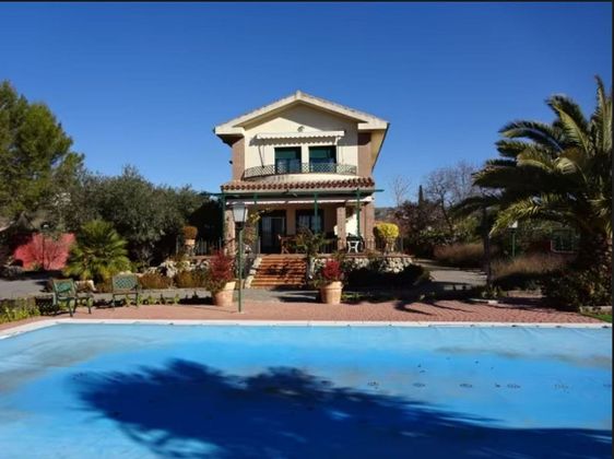 Foto 1 de Xalet en venda a Morata de Tajuña de 6 habitacions amb piscina i garatge