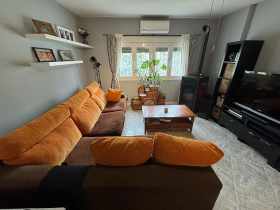 Foto 2 de Casa en venda a Colmenar de Oreja de 3 habitacions amb terrassa i piscina