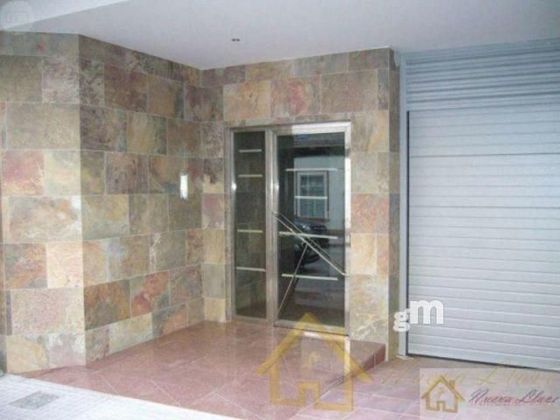 Foto 1 de Venta de dúplex en Residencia - Abella de 3 habitaciones con garaje y calefacción
