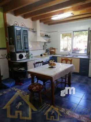 Foto 2 de Chalet en venta en Corgo (O) de 3 habitaciones con terraza y garaje