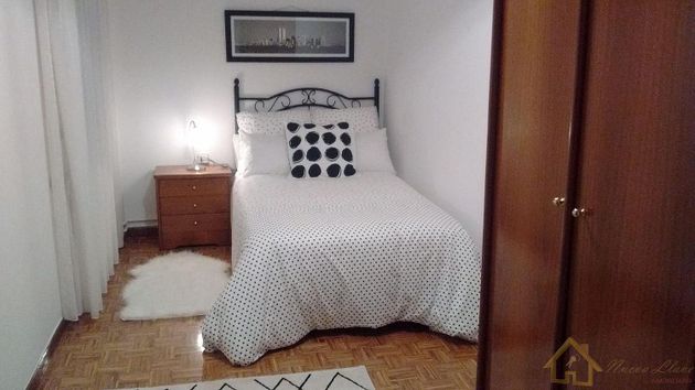Foto 1 de Piso en alquiler en San Roque - As Fontiñas de 3 habitaciones con garaje y muebles