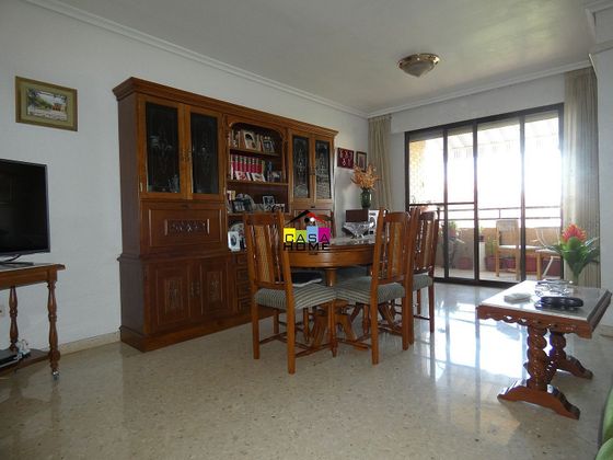 Foto 1 de Pis en venda a Centro - Castellón de la Plana de 3 habitacions amb terrassa i garatge