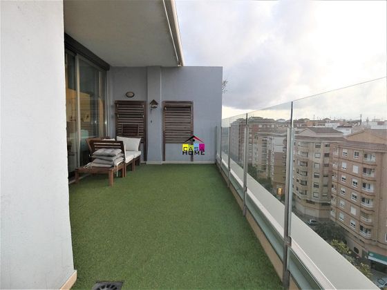 Foto 2 de Àtic en venda a Este de 3 habitacions amb terrassa i garatge