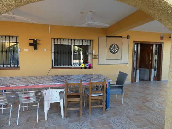 Foto 2 de Chalet en venta en El Grao de 7 habitaciones con terraza y piscina