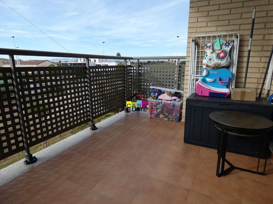 Foto 2 de Pis en venda a El Grao de 3 habitacions amb terrassa i garatge