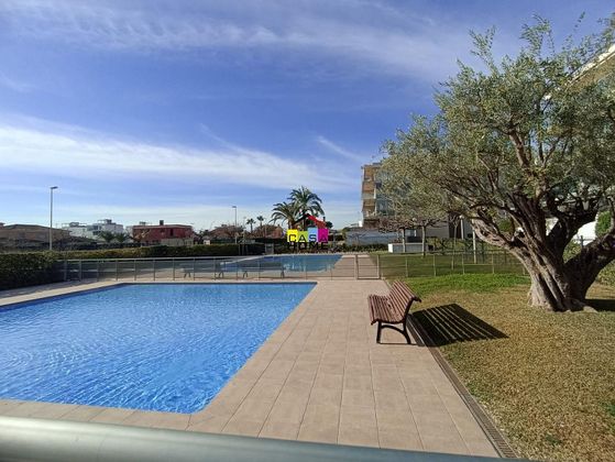 Foto 1 de Piso en venta en Torreón - La Almadraba de 3 habitaciones con terraza y piscina